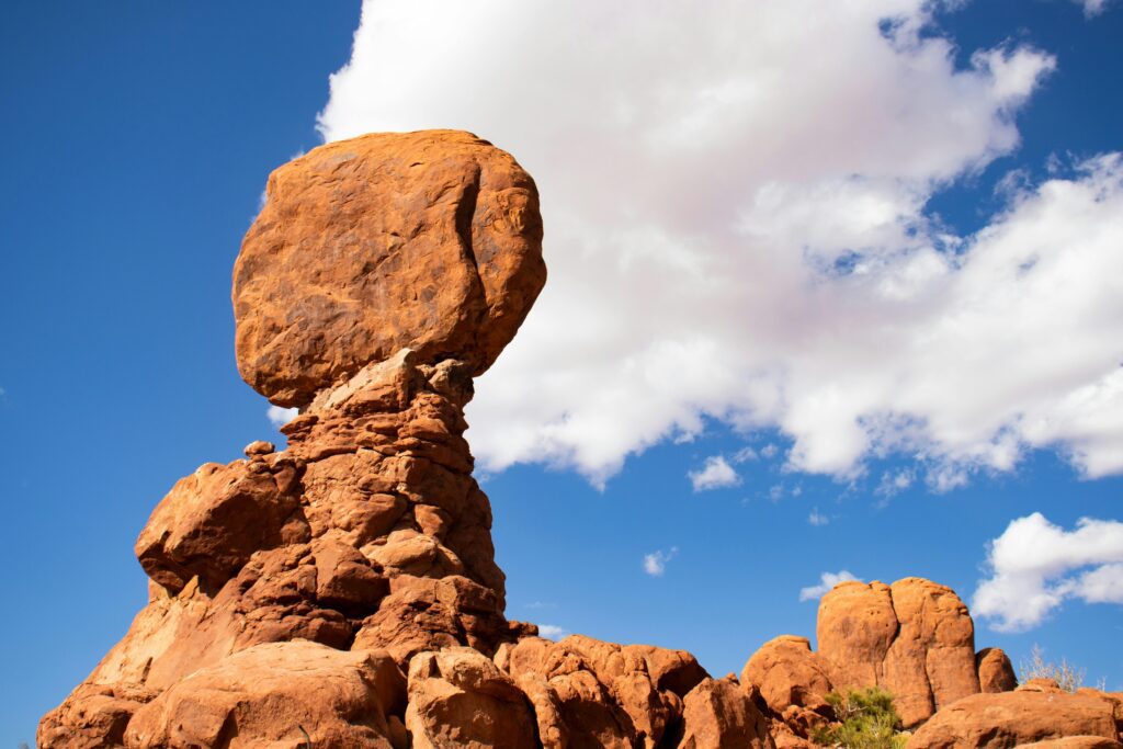 Majestic rock formation in Moab, USA, perfect for climbing and hiking adventures.